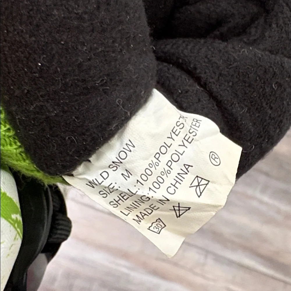 Wild Snow Kids medium ski gloves - Red, Green, Black, White